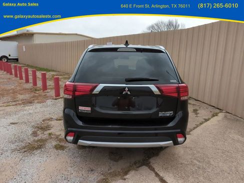 Used 2018 Mitsubishi Outlander GT image 7