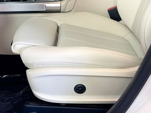 New 2026 Mercedes-Benz GLB 250 image 17