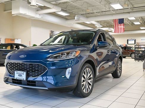 Certified 2025 Ford Mustang Mach-E Premium AWD/4WD image 30