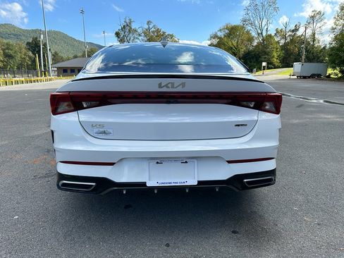 Used 2023 Kia K5 GT-Line w/ GT-Line Premium Package image 5