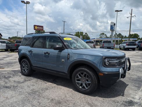 New 2025 Ford Bronco Sport Big Bend AWD/4WD image 2