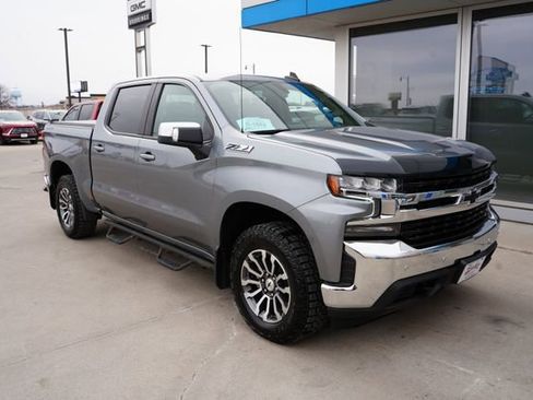 Used 2022 Chevrolet Silverado 1500 LT w/ Z71 Off-Road Package image 31
