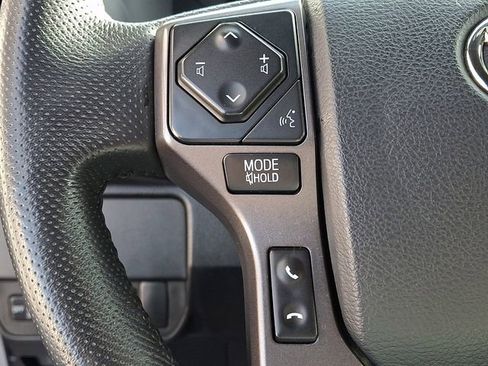 Used 2020 Toyota Tacoma TRD Sport image 24