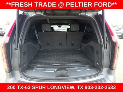 Used 2022 Cadillac Escalade ESV Luxury image 10