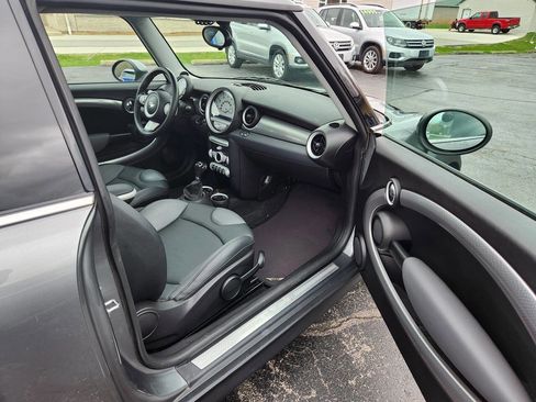 Used 2008 MINI Cooper S w/ Premium Pkg image 14