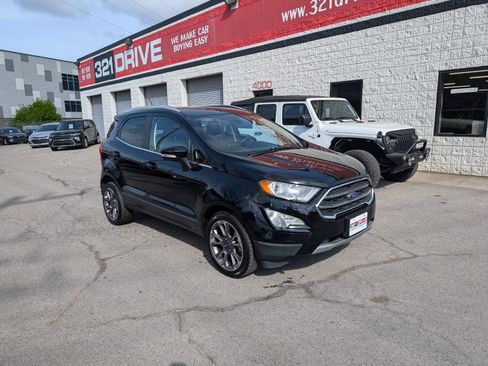 Used 2020 Ford EcoSport Titanium FWD image 4