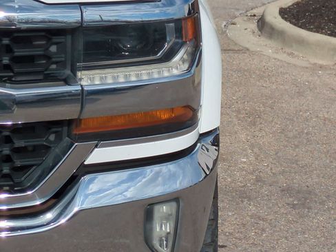 Used 2017 Chevrolet Silverado 1500 LT w/ Texas Edition image 11