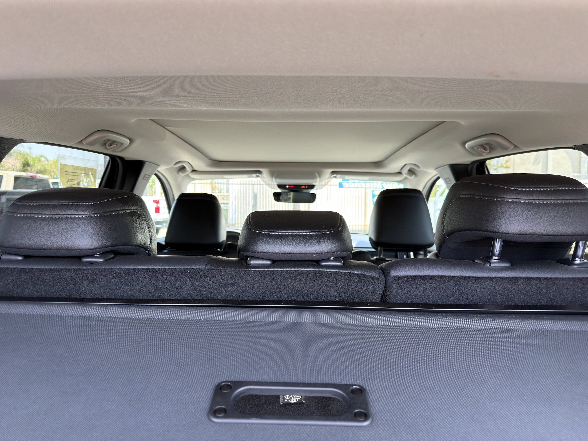 Used 2025 MAZDA CX-50 AWD 2.5 Hybrid w/ Premium Pkg image 16
