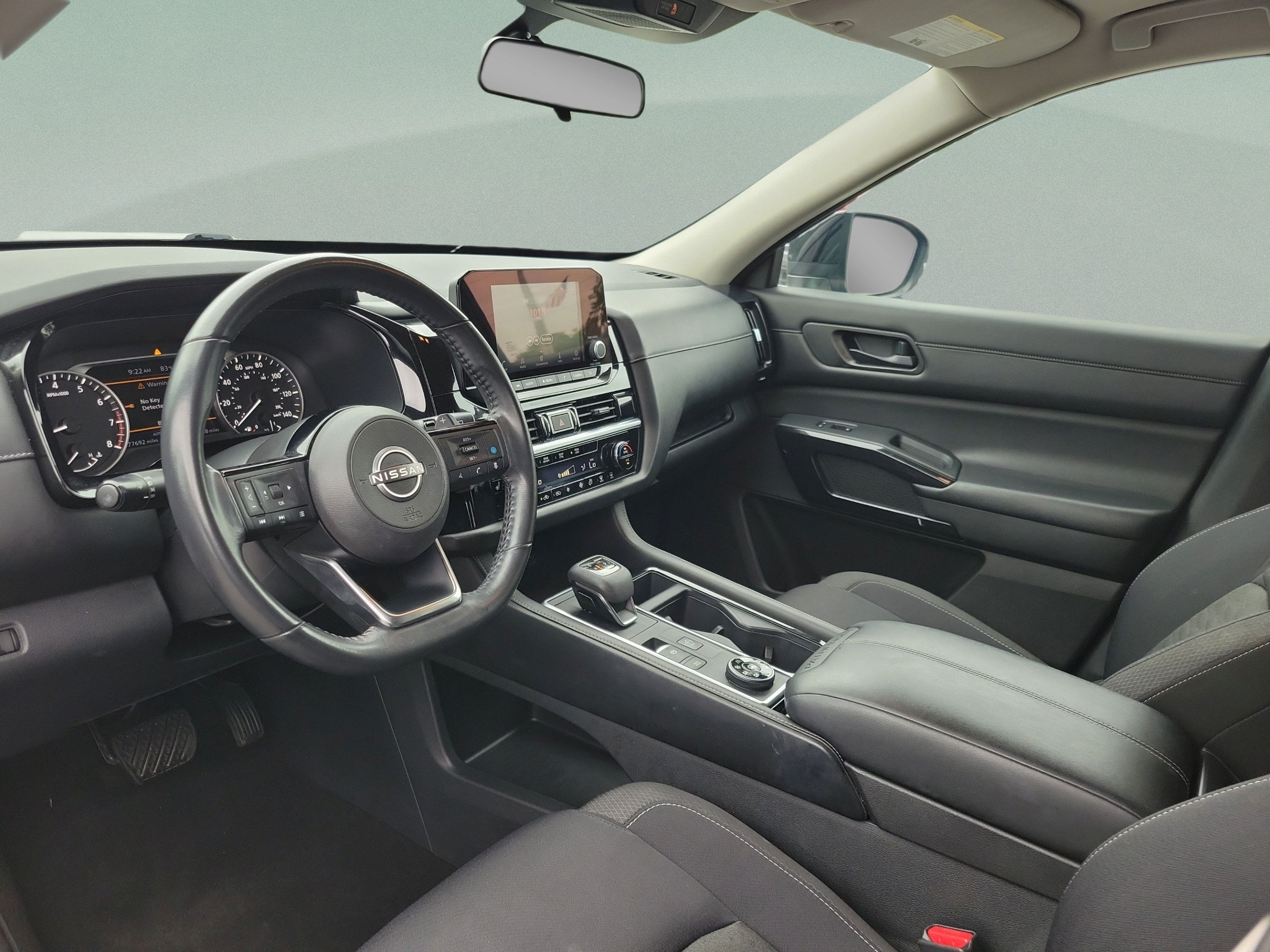Used 2023 Nissan Pathfinder SV AWD/4WD image 24