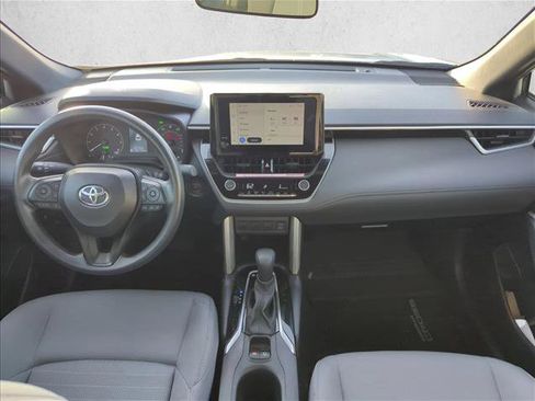 Used 2024 Toyota Corolla Cross AWD Hybrid image 23
