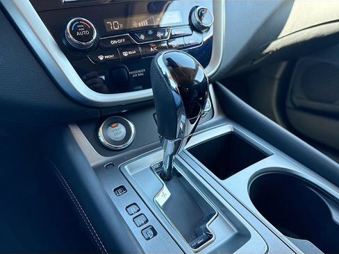 Used 2023 Nissan Murano SL w/ SL Moonroof Package AWD/4WD image 17