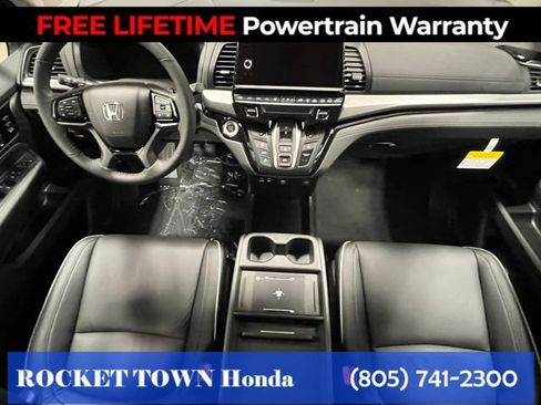 New 2026 Honda Odyssey Touring image 25