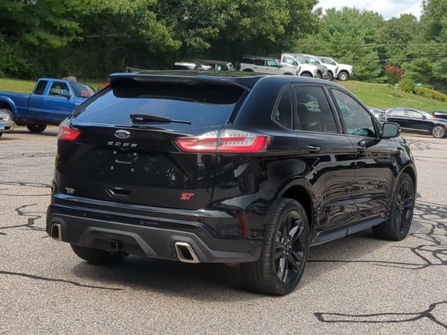 Certified 2022 Ford Edge ST w/ Equipment Group 401A AWD/4WD image 3