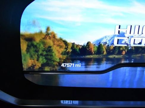 Used 2023 Chevrolet Tahoe High Country image 28