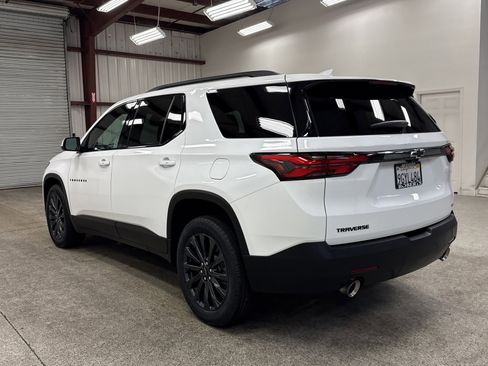 Used 2023 Chevrolet Traverse RS image 13