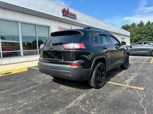Used 2020 Jeep Cherokee Latitude Plus AWD/4WD image 11