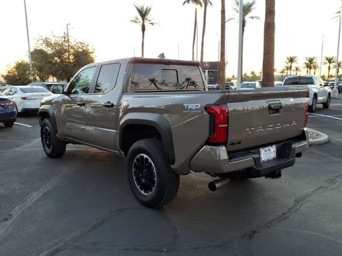 Certified 2026 Toyota Tacoma TRD Off-Road w/ TRD Off Road Premium Package AWD/4WD image 6
