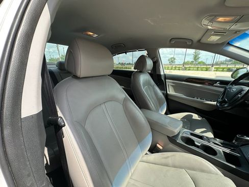 Used 2016 Hyundai Sonata Limited image 18