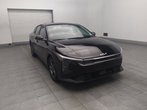 Used 2025 Kia K4 FWD image 13