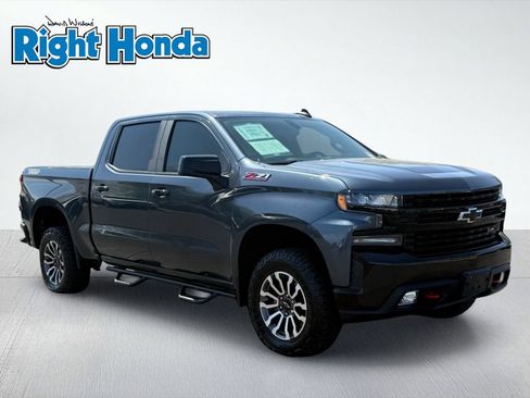 Used 2020 Chevrolet Silverado 1500 LT Trail Boss AWD/4WD image 10