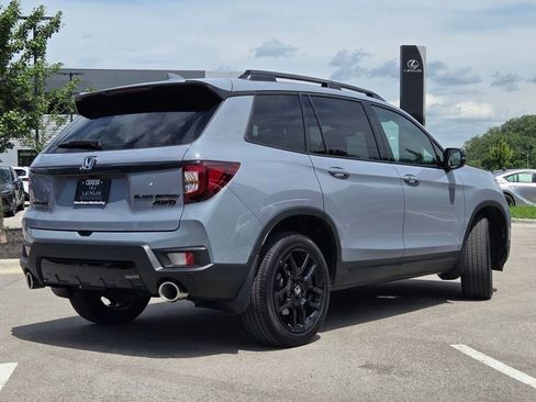 Used 2025 Honda Passport Black Edition image 28