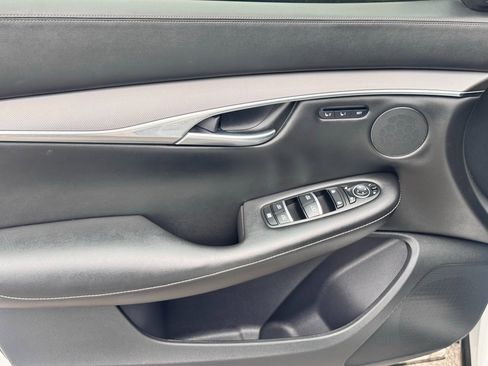 Used 2024 INFINITI QX50 Luxe image 19