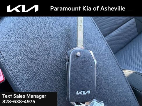 Used 2024 Kia Soul LX w/ Option Group 015 image 28