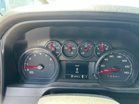 Used 2020 Chevrolet Silverado 1500 W/T w/ WT Convenience Package AWD/4WD image 8