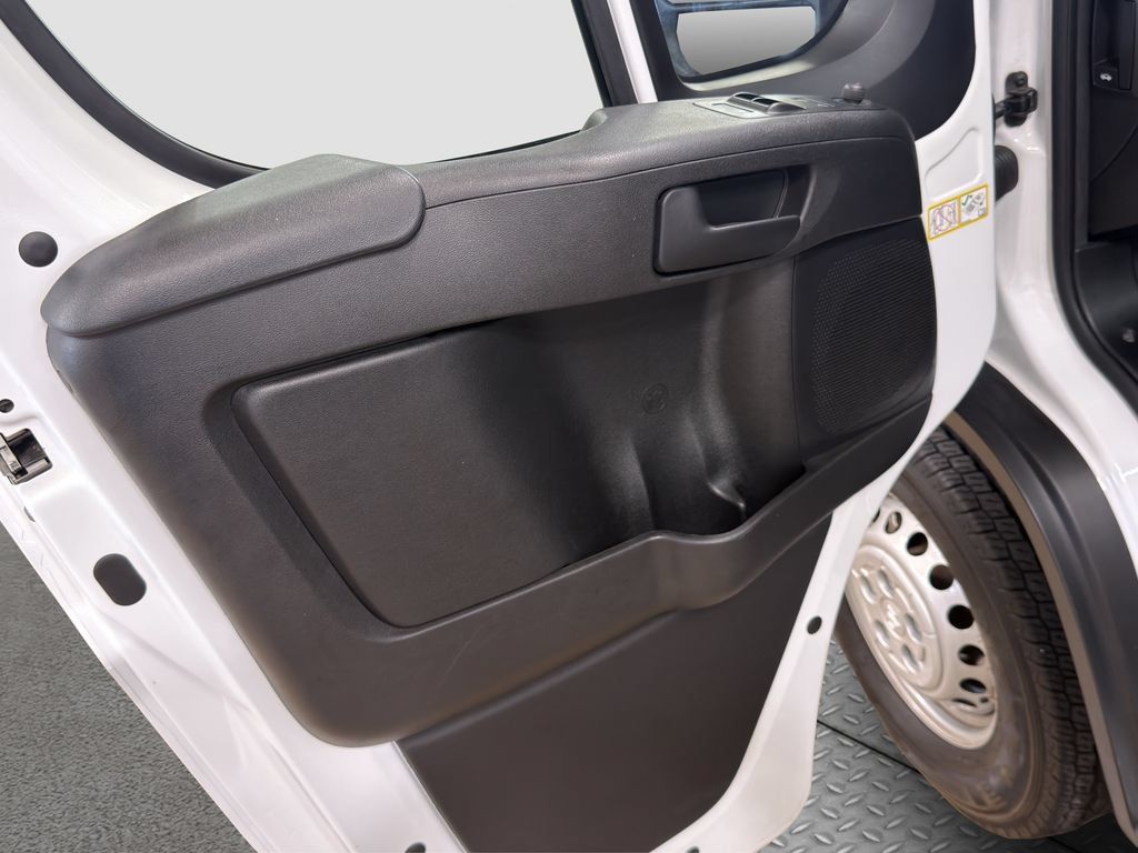 Used 2024 RAM ProMaster 3500 w/ Convenience Group FWD image 19