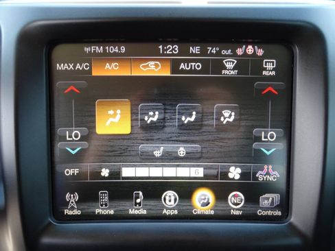 Used 2017 Jeep Cherokee Limited w/ Safetytec Group AWD/4WD image 25