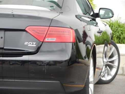 Used 2013 Audi A5 2.0T Premium Plus w/ Premium Plus Pkg image 17