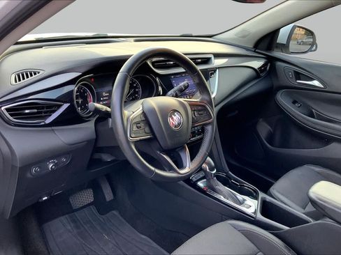 Used 2022 Buick Encore GX Select w/ Sport Touring Package FWD image 17