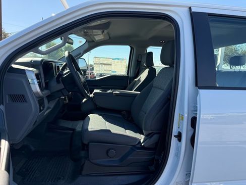 New 2026 Ford F250 XL w/ XL Chrome Package image 22