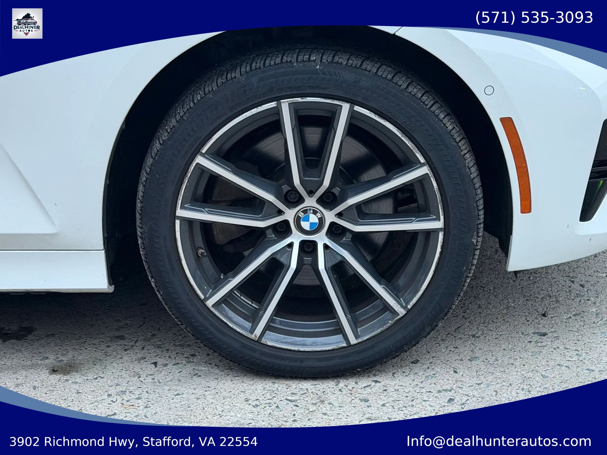 Used 2021 BMW 330i xDrive Sedan w/ Convenience Package AWD/4WD image 31