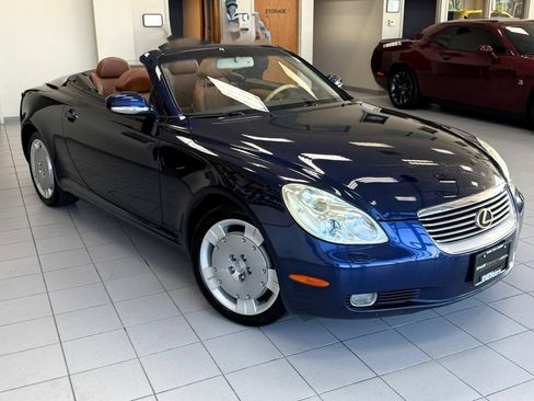 Used 2004 Lexus SC 430 Convertible RWD image 9