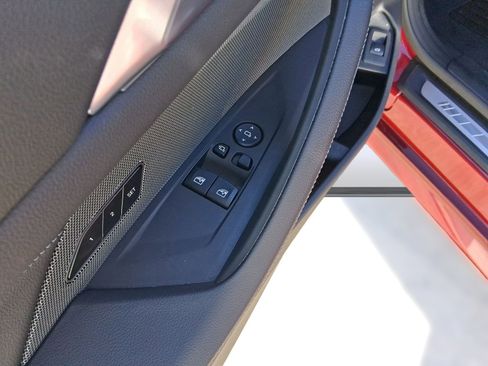 Used 2025 BMW M440i Coupe image 19