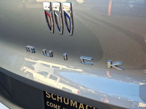 Used 2025 Buick Envista Preferred w/ Convenience I Package image 39