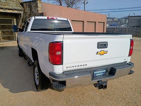 Used 2015 Chevrolet Silverado 2500 LT image 12