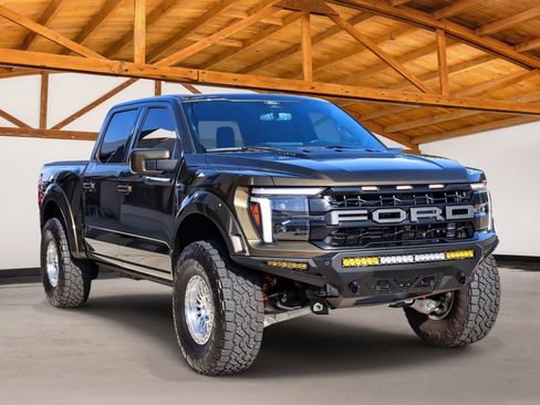 Used 2025 Ford F150 Raptor AWD/4WD image 6