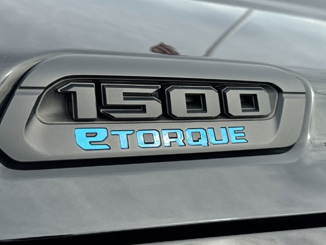 Used 2023 RAM 1500 Big Horn AWD/4WD image 32