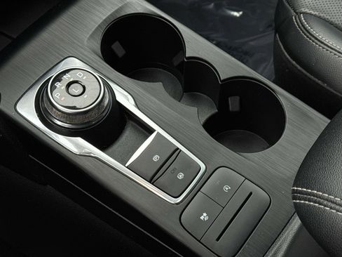 Used 2022 Ford Escape SEL image 14