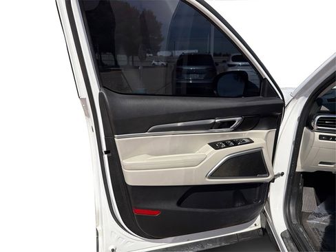 Used 2022 Kia Telluride S image 21