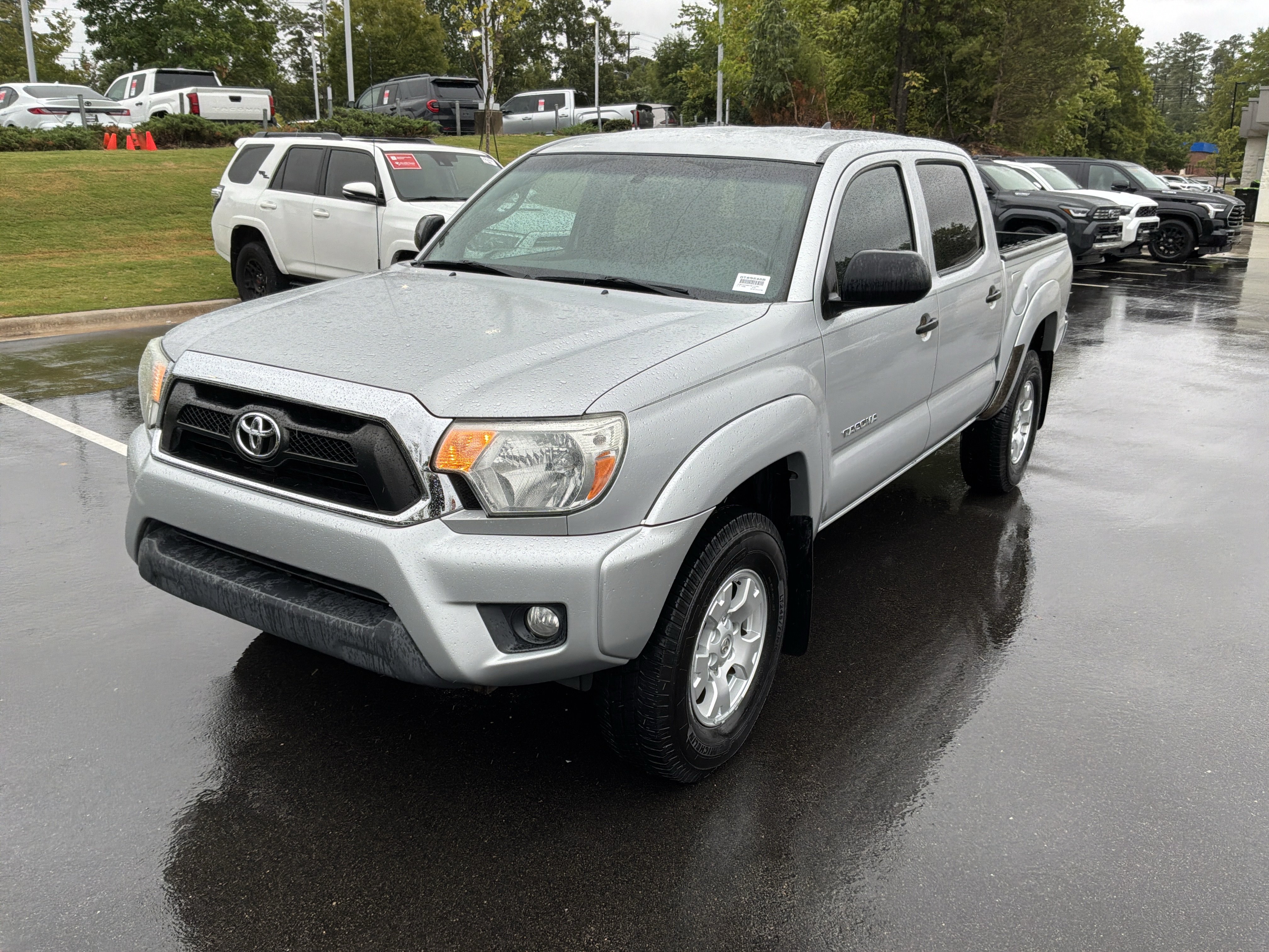 Used 2012 Toyota Tacoma PreRunner w/ SR5 Pkg RWD image 5
