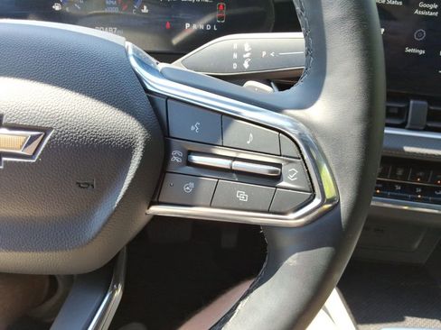 Certified 2025 Chevrolet Equinox LT image 26