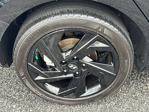 Certified 2026 Hyundai Elantra Sport FWD image 19