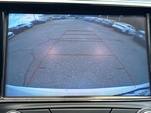 Used 2020 Buick Envision Essence FWD image 31