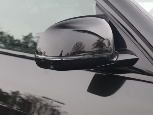 Used 2025 BMW X5 M60i image 12