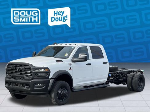 New 2026 RAM 5500 Tradesman AWD/4WD image 2