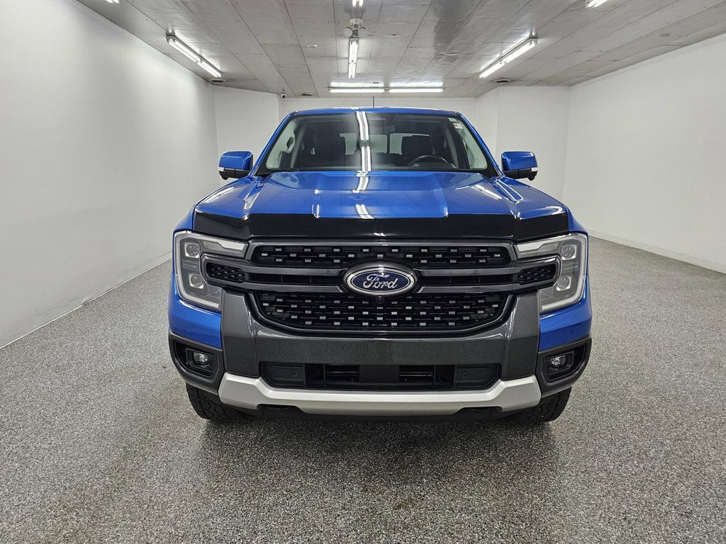 Used 2024 Ford Ranger Lariat w/ Trailer Tow Package AWD/4WD image 2