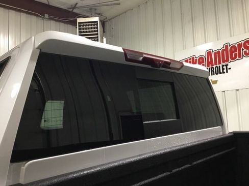 New 2024 GMC Sierra 2500 Denali Ultimate image 17